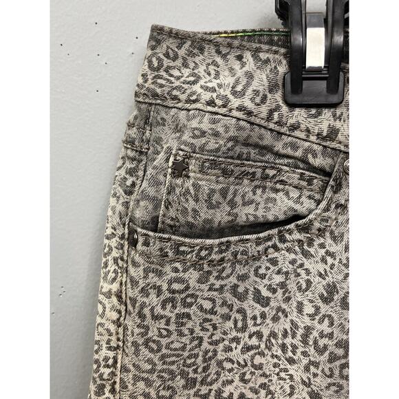 Wrangler Rock 47 Jeans Womens 11x31 Low Rise Leopard Print‎ Gray Denim Denim - Picture 6 of 8